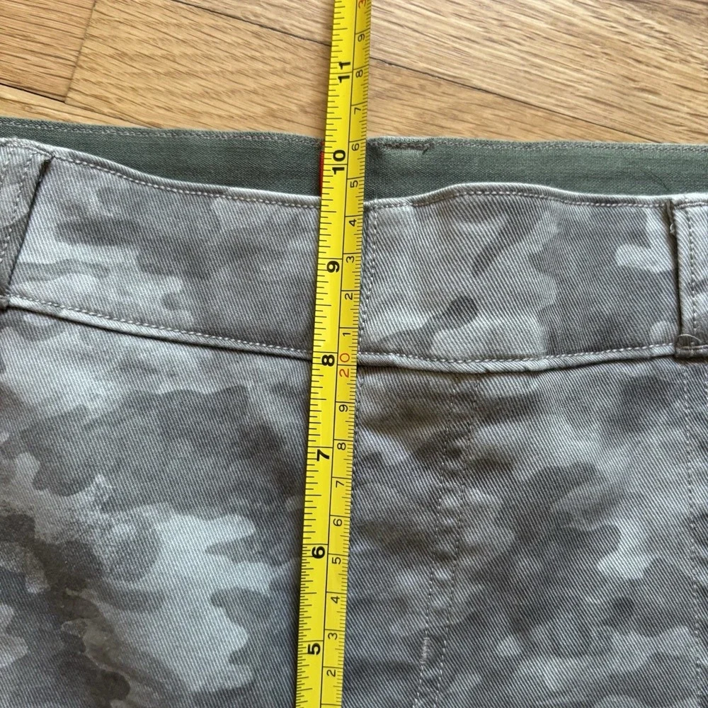 Spanx Stretch Twill Shorts Women's XL 5